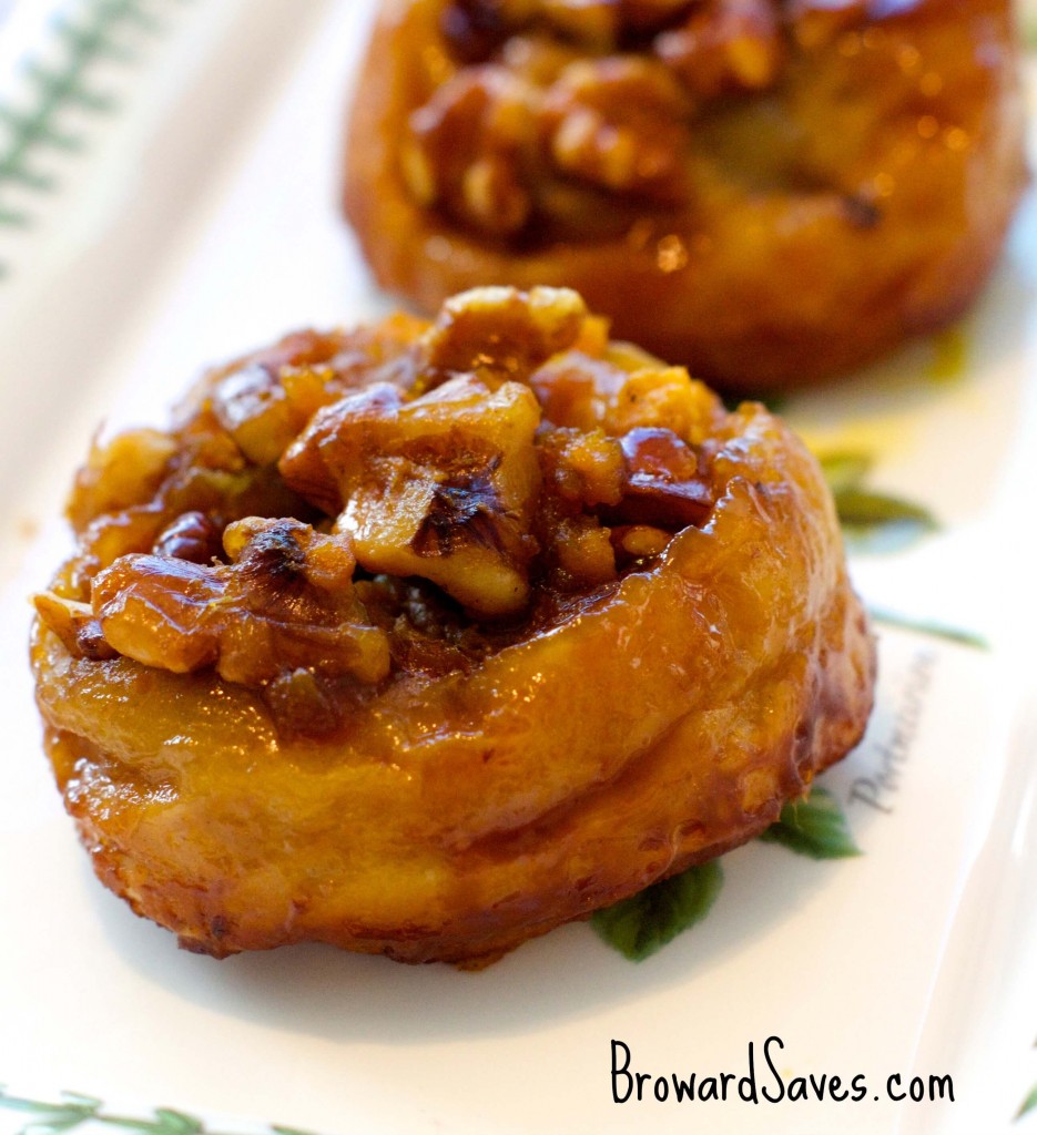 These delicious Pumpkin Walnut Sticky Buns are super easy to make and ready in 45 minutes or less. The perfect brunch recipe for fall. 