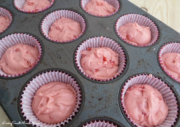 Maraschino Cherry Cupcakes - Delicious cupcakes with incredible cherry flavor. Easy to make and definitely a crowd pleaser. 