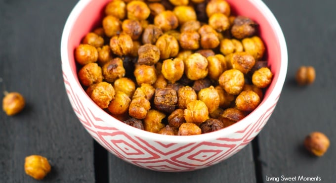 Roasted Crispy Chickpeas: this healthy snack is crunchy and delicious. You'll think you're eating chips! Tossed in spice for amazing taste and texture. Yum!