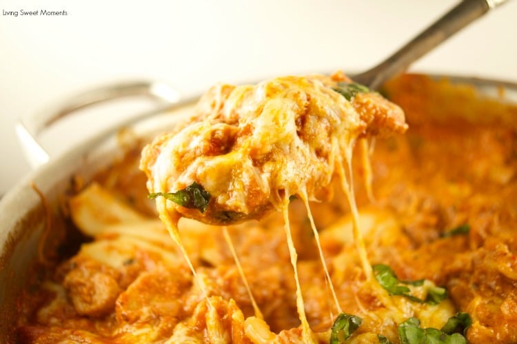 This delicious Cheesy One Pot Chicken Lasagna is ready in 30 minutes or less. The perfect quick weeknight dinner recipe to share with the family or parties.