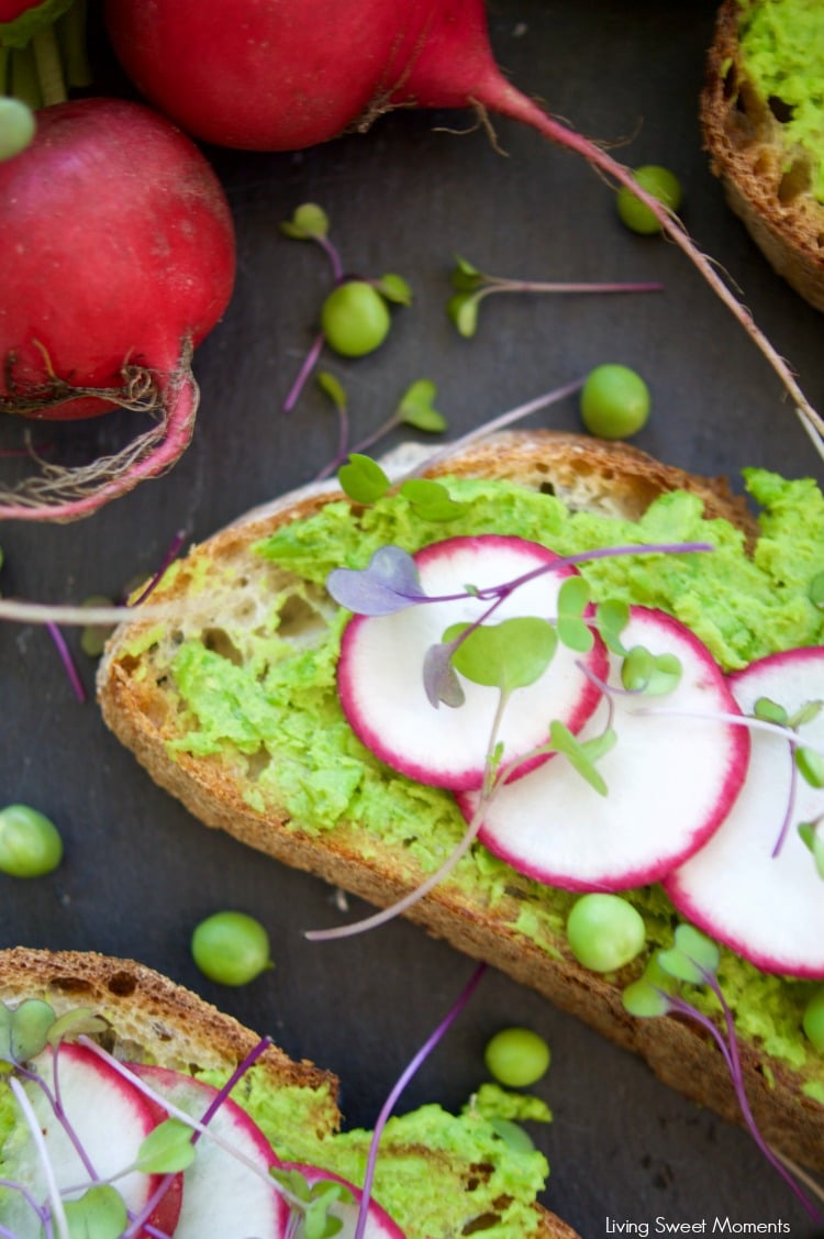 This delicious Pea Hummus Crostini recipe is easy and perfect for a Spring appetizer. Made with mint and tahini that gives a unique flavor. Vegan as well