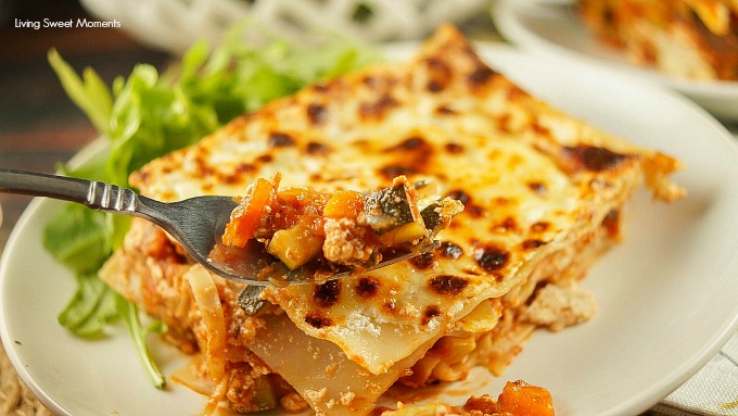 This hearty Low Fat Vegetarian Lasagna Recipe is packed with veggies in a delicious tomato sauce. The perfect weeknight dinner idea that everyone will love.