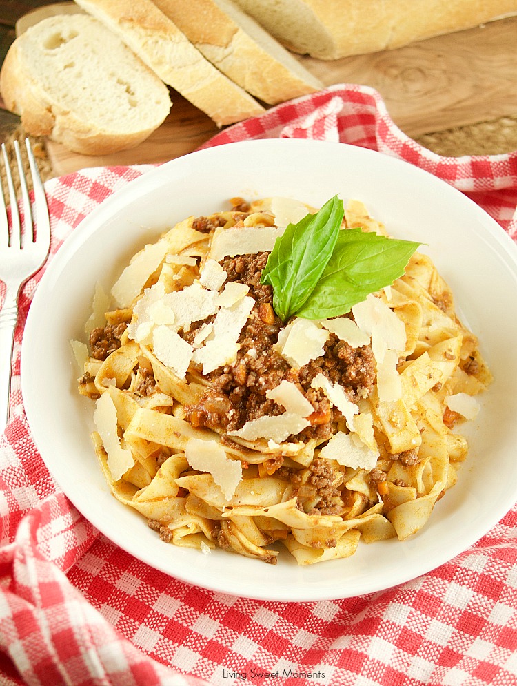 This easy Bolognese Sauce Recipe tastes amazing and is perfect to serve with pasta, lasagna, etc. A truly authentic Italian flavor. Can be frozen too!