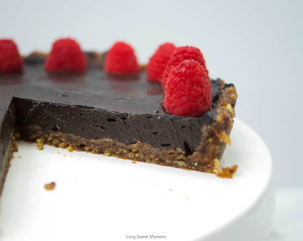 This no-bake decadent Chocolate Avocado Tart is vegan, gluten-free, easy to make and delicious. Enjoy the creaminess of the avocado with the cocoa flavor. 