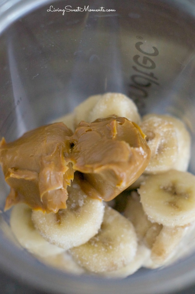 Caramel Banana Ice Cream - Only 2 ingredients and ready in seconds! Just toss ingredients in the blender and enjoy this delicious and creamy dessert. Yumm! 
