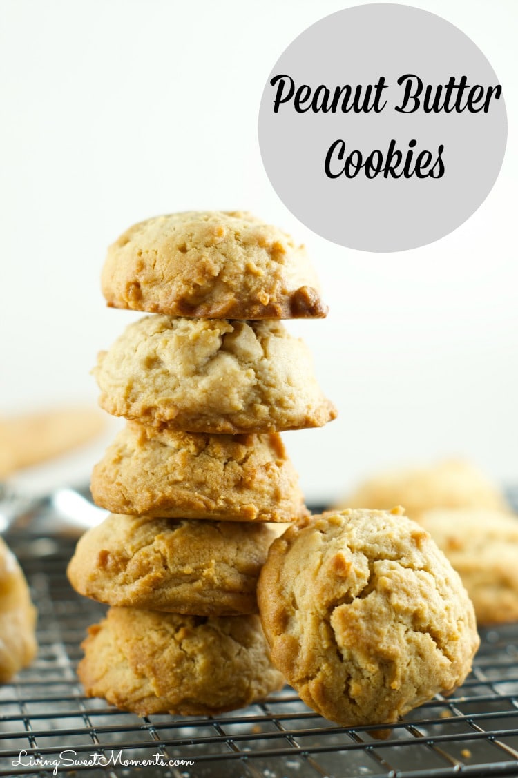Easy Peanut Butter Cookies - these crumbly peanut butter cookies are super easy to make and perfect as a snack or dessert idea. These melt in your mouth yum