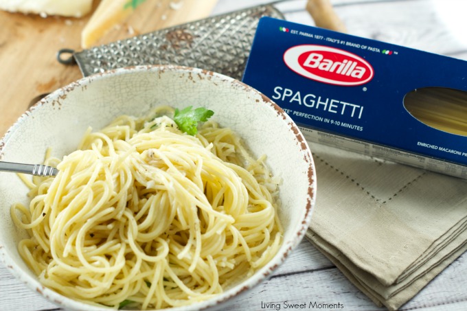 Cacio E Pepe Pasta - Only 5 ingredients needed to make this delicious pasta tossed with fresh pepper and pecorino and parmigiano cheeses. Have dinner on the table in 15 minutes or less. 