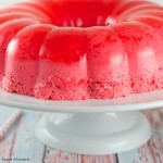 Magic Strawberry Jell-O Cake - Only 5 ingredients. this easy no bake summer cake magically creates 3 layers of flavors that your family will love. Super yum