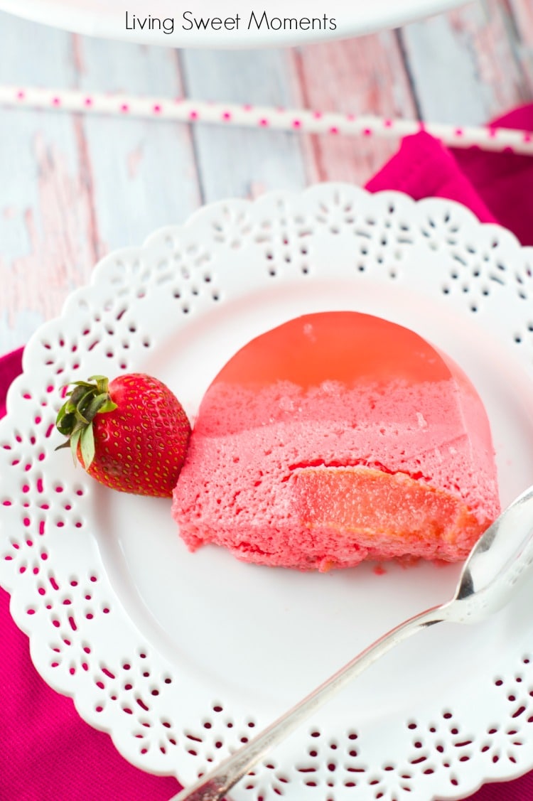 Magic Strawberry Jell0 Cake - Only 5 ingredients. this easy no-bake summer cake magically creates 3 layers of flavors that your family will love. Super yum