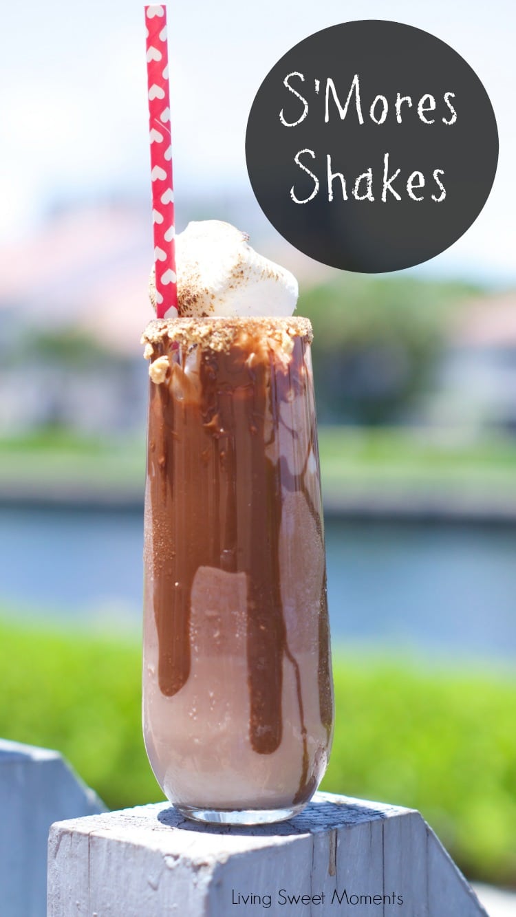 s'mores shakes - Delicious Chocolate shakes with marshmallows and graham crackers topped with toasted marshmallows. Perfect for summer outdoor entertaining.