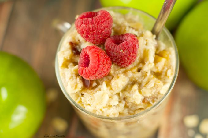 Instant Apple Cinnamon Almond Oatmeal - Have breakfast in seconds using the Nature Valley Bistro Cups! Use your coffee machine to brew your breakfast. Cool!