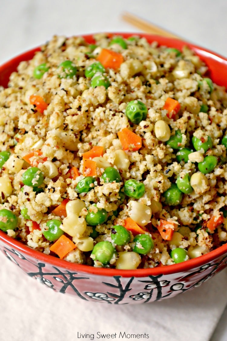 Cauliflower Fried Rice - Healthy, low-carb, and seriously tasty! Tastes so much like the Chinese takeout but without the guilt. Perfect healthy side dish. 