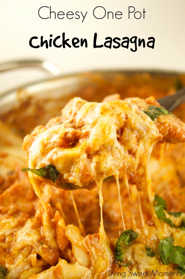 This delicious Cheesy One Pot Chicken Lasagna is ready in 30 minutes or less. The perfect quick weeknight dinner recipe to share with the family or parties.