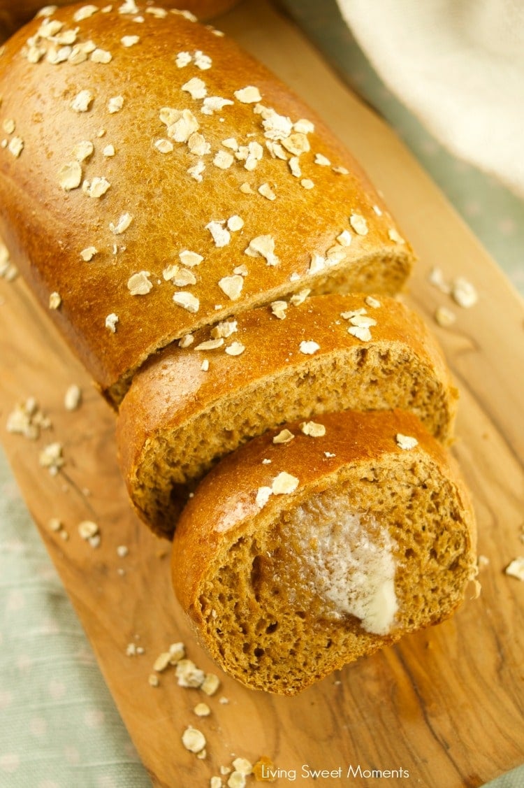 Check out how easy it is to make Copycat Cheesecake Factory Brown Bread with honey and oats. Delicious, soft and just like the real thing. Yum! 