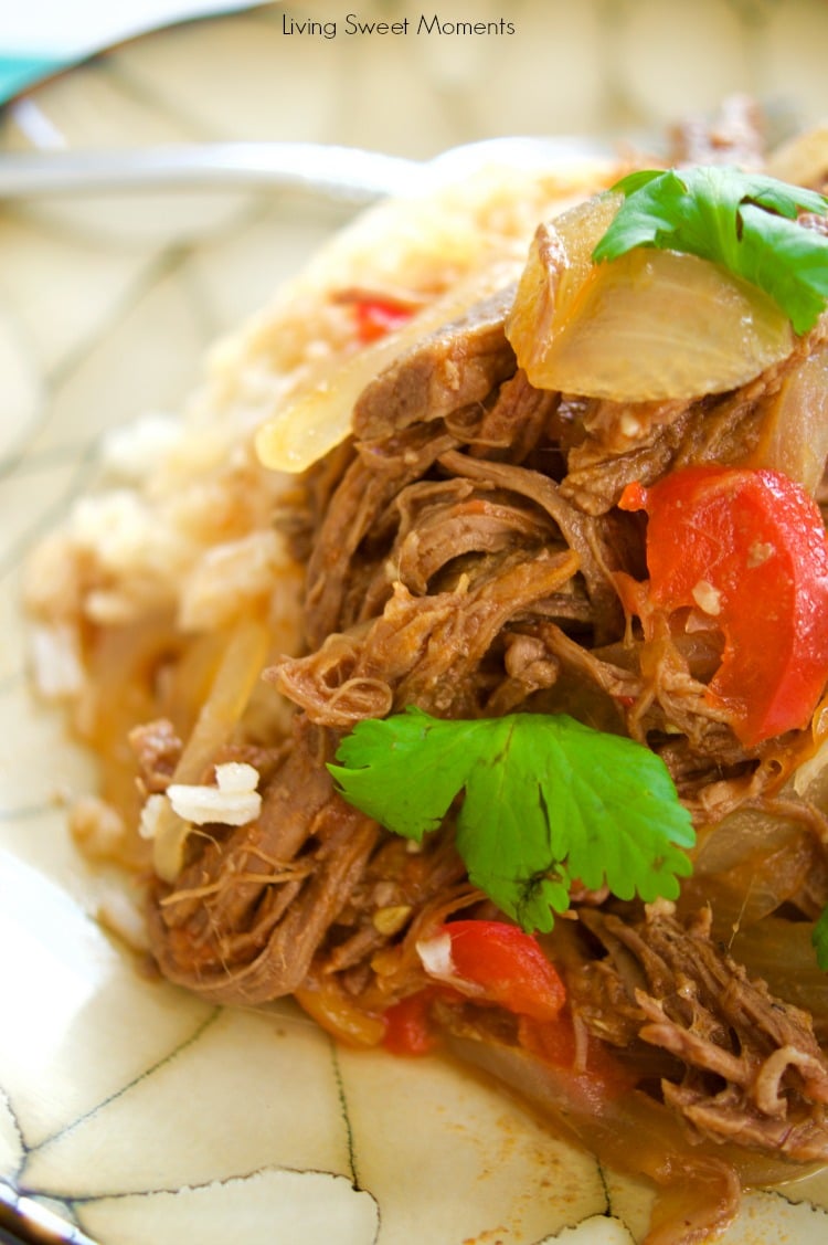 This Venezuelan Shredded Beef (carne mechada) is ready in no time using the Instant Pot pressure cooker. The perfect quick weeknight dinner idea! 