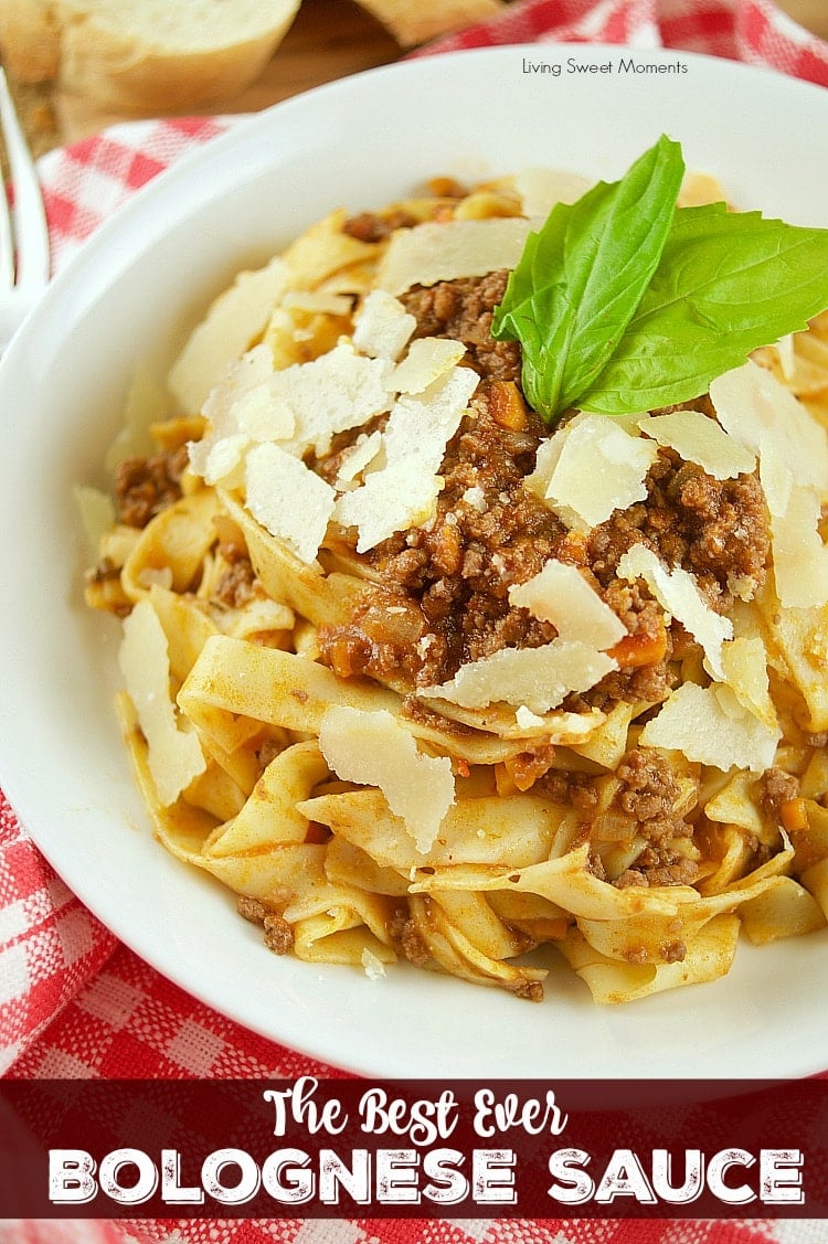 This easy Bolognese Sauce Recipe tastes amazing and is perfect to serve with pasta, lasagna, etc. A truly authentic Italian flavor. Can be frozen too!