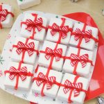 This delicious Gingerbread Holiday Fudge is perfect for Christmas parties and to give as DIY Gifts. Serve it in a present shape or decorate with sprinkles.