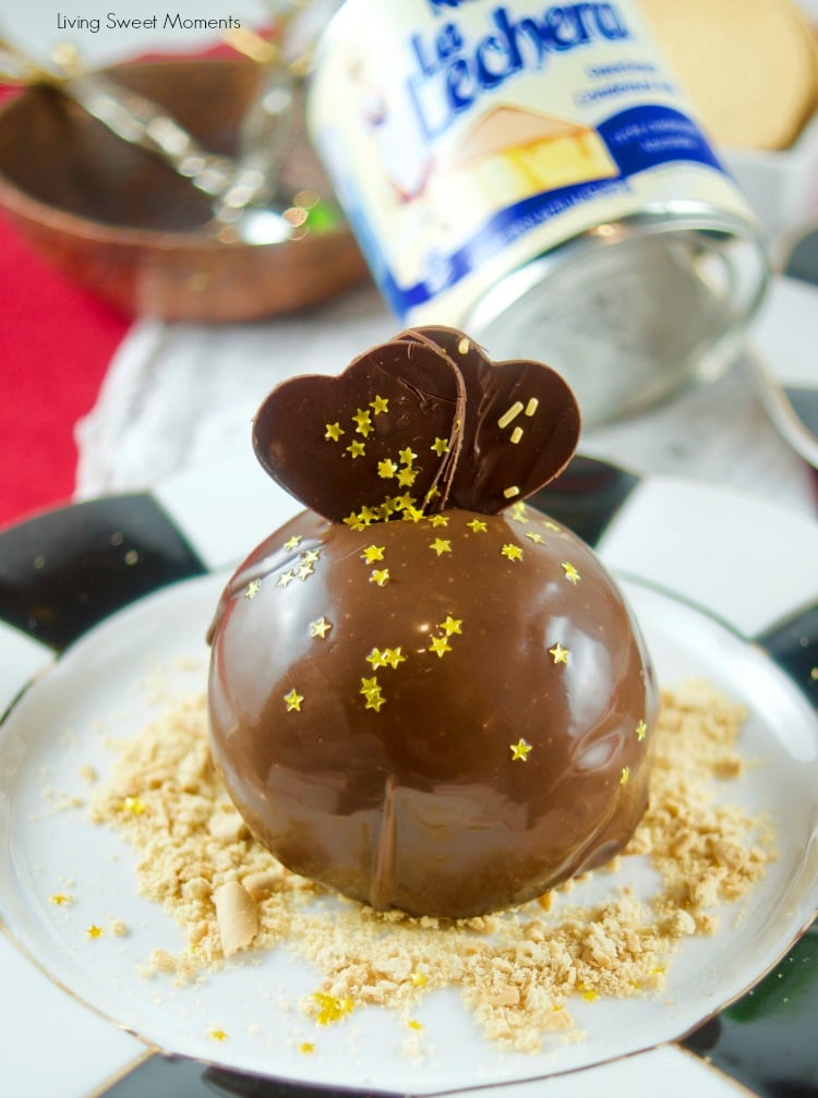 This decadent No Bake Chocolate Biscuit Cake (marquesa de chocolate) is made with condensed milk and drizzled with ganache and chocolate hearts