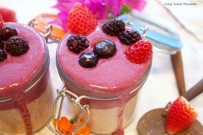 This delicious strawberry overnight oats is topped with a frosty berry smoothie. Love the smoothie dripping down the sides