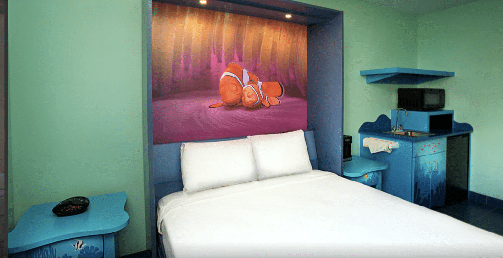 Traveling to Disney soon? If you don't know where to stay, then check out the Best & Worst Disney Value Resort Hotels guide to choose the right one for you. Nemo suite