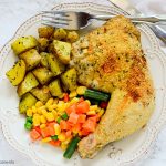 An amazing family friendly quick dinner idea! This delicious Sheet Pan Breaded Chicken and veggies requires little prep and is perfect for those busy nights