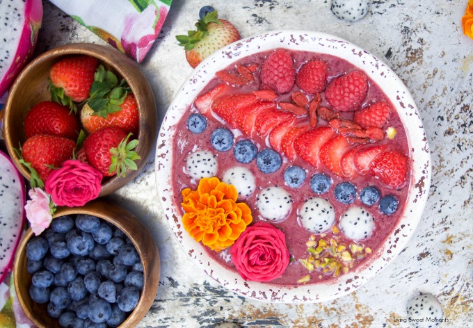 acai bowl close up