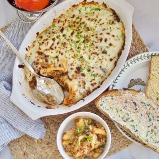 Cheesy Beef and Pasta Casserole - Living Sweet Moments