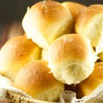 Homemade Dinner Rolls Recipe - These quick homemade dinner rolls are easy to make, soft, fluffy and delicious. This is the best rolls you will every try!